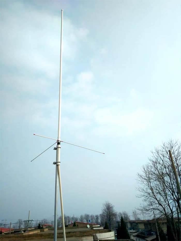 C&T RF Antennas Inc - Outdoor High-gain Antenna 144 430 MHz Omnidirectional Fiberglass Antenna